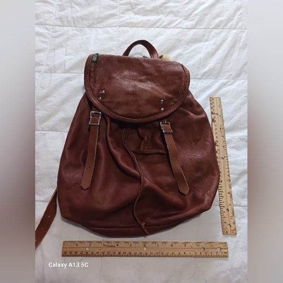 Alpen Made in Taos New Mexico Leather Backpack with Sheepskin lined Straps main image 5